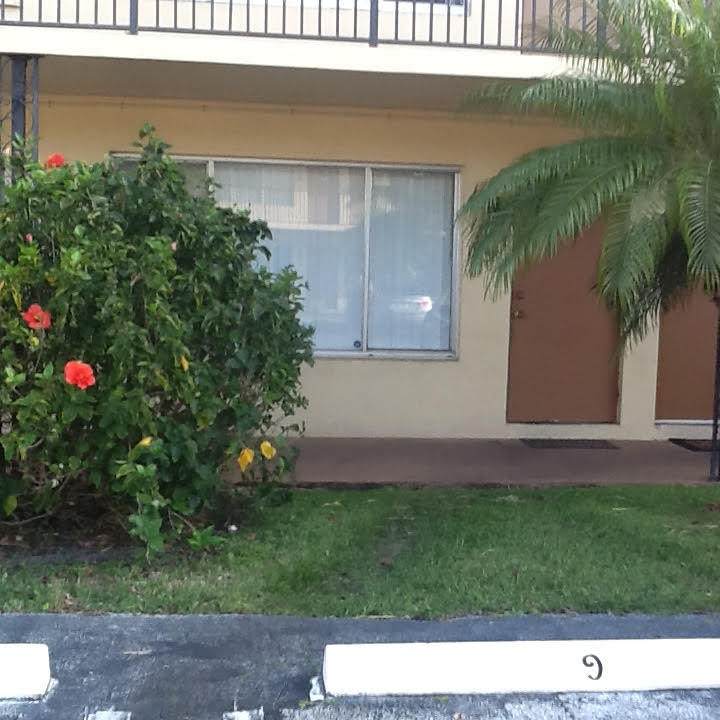 2303 Federal Highway - Photo 1