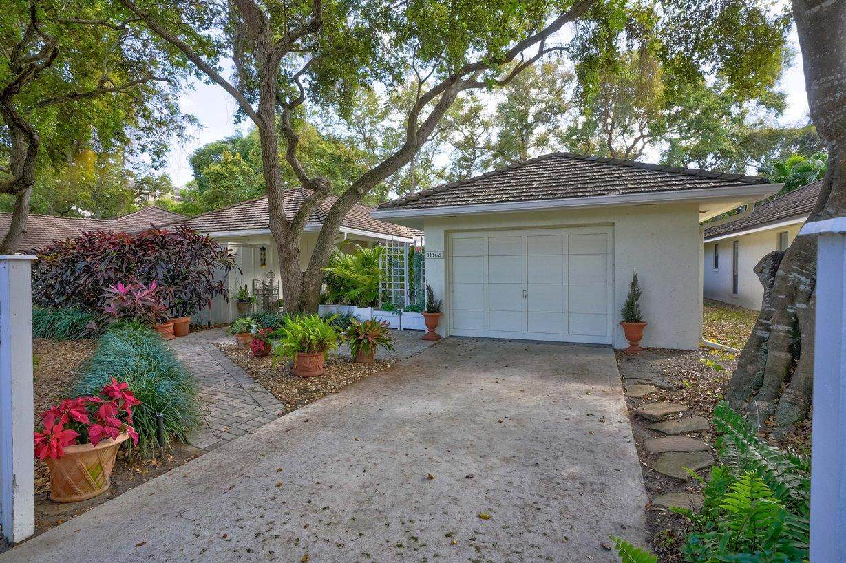 11362 Twelve Oaks Way - Photo 1 11362 Twelve Oaks Way - Photo 1