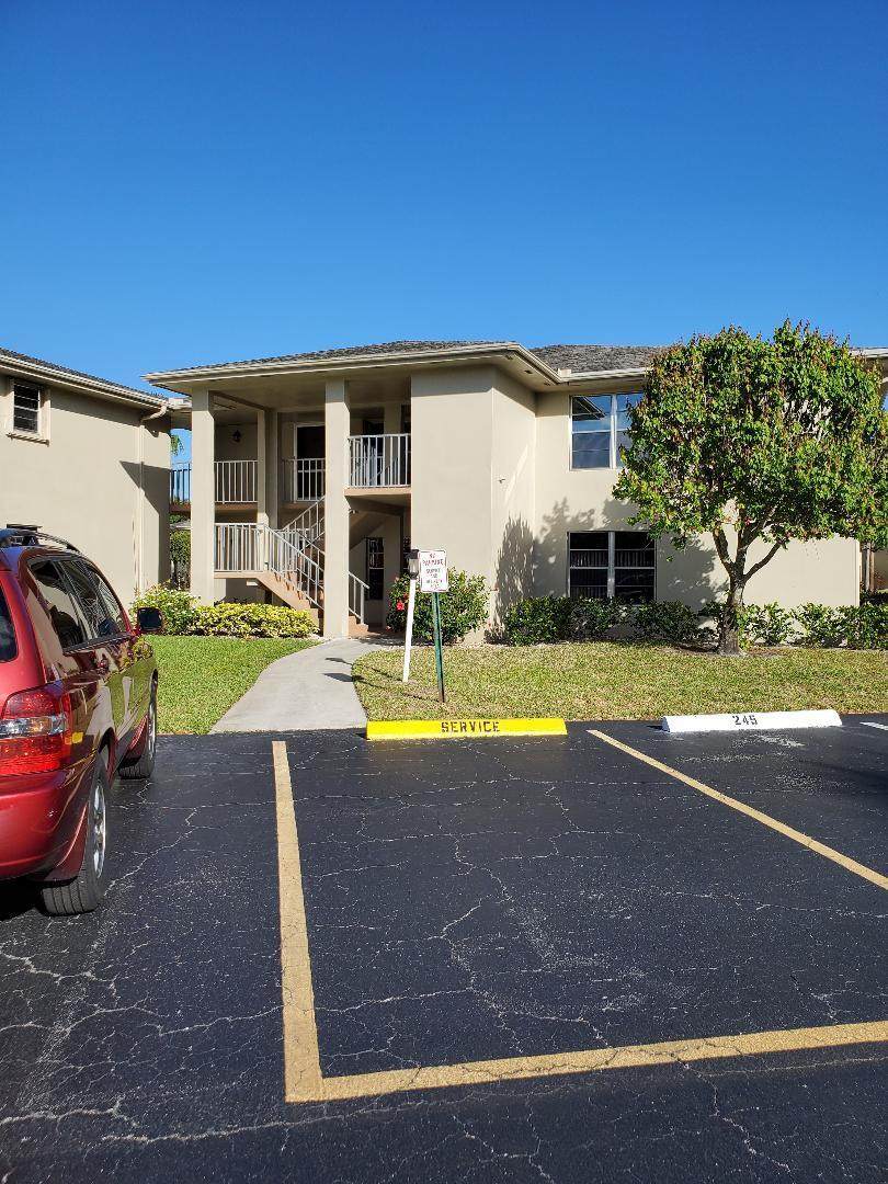 25 Lake Vista Trail - Photo 1