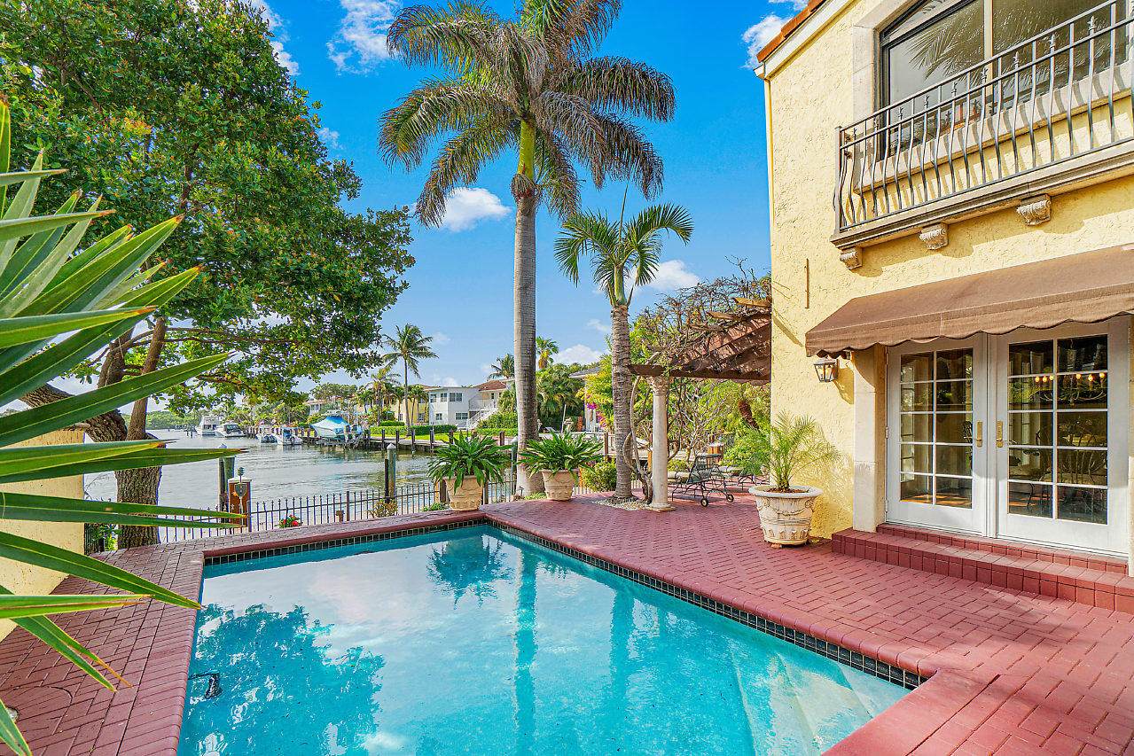 4502 Ocean Boulevard - Photo 1