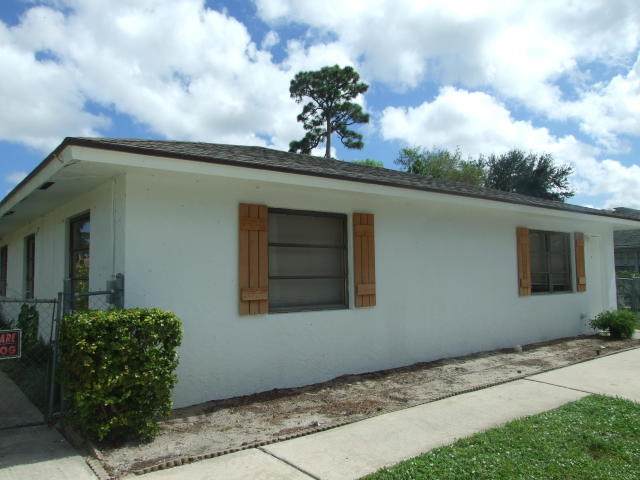 9060 Highland Pines Boulevard - Photo 1 9060 Highland Pines Boulevard - Photo 1