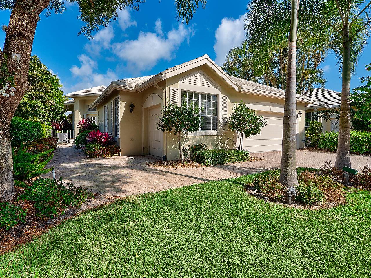 119 Victoria Bay Court - Photo 1