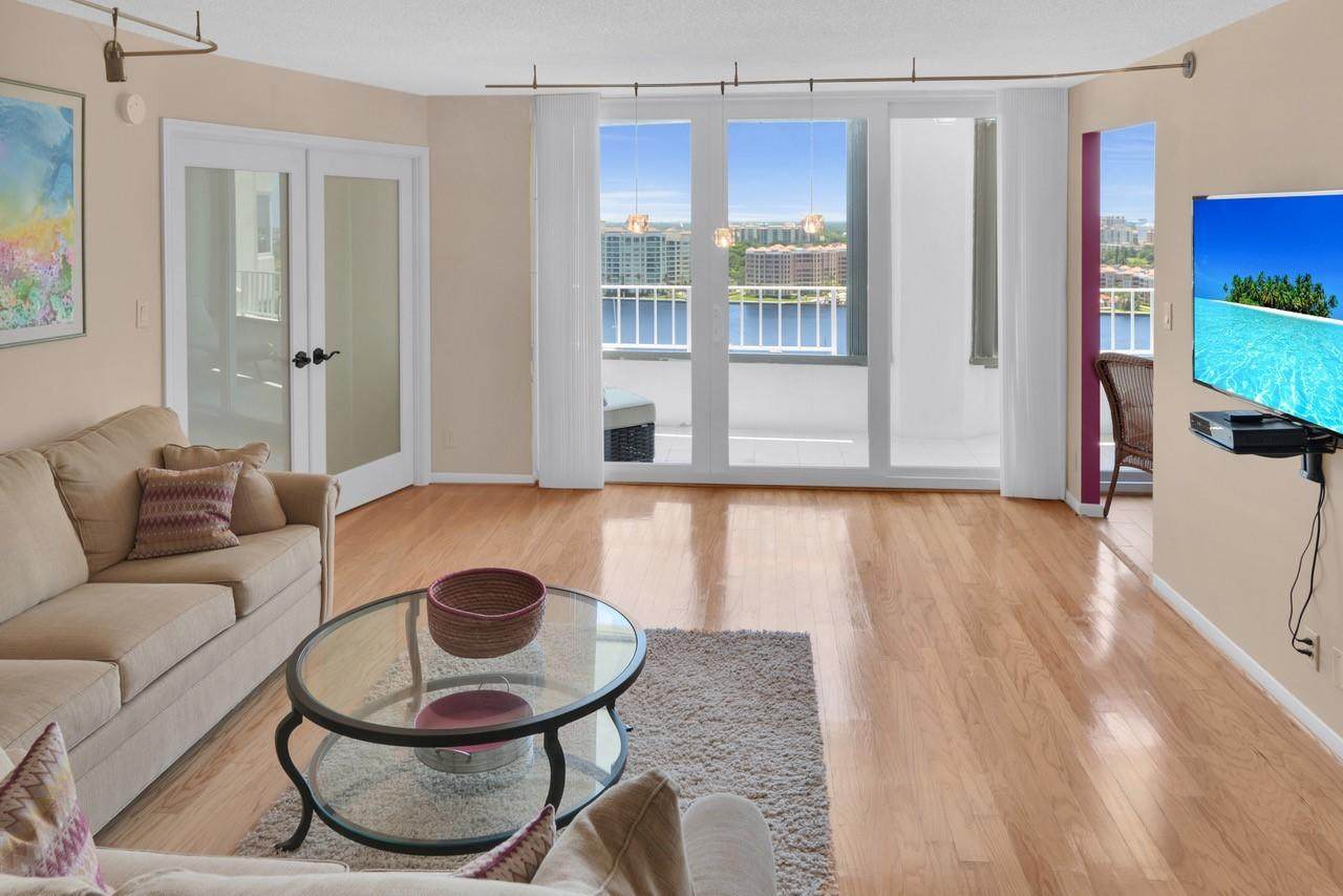500 Ocean Boulevard - Photo 1