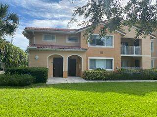 231 Palm Drive - Photo 1