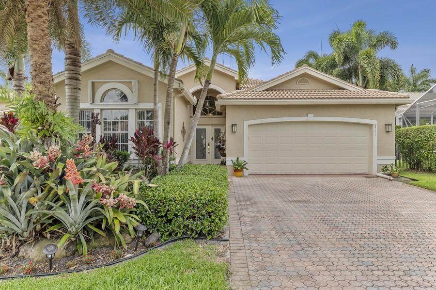 8774 Laguna Royale Point - Photo 1