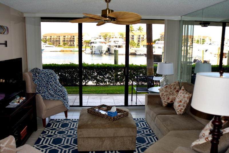 2401 Marina Isle Way - Photo 1