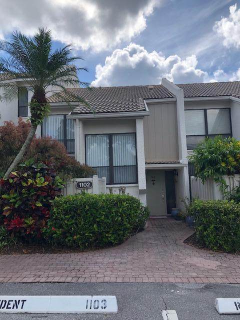 1102 Bridgewood Place - Photo 1