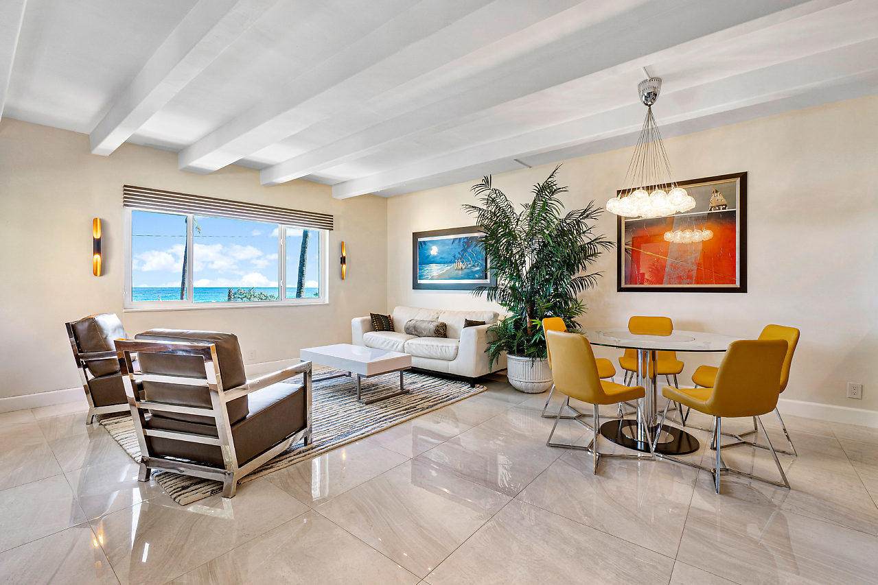 250 Ocean Boulevard - Photo 1
