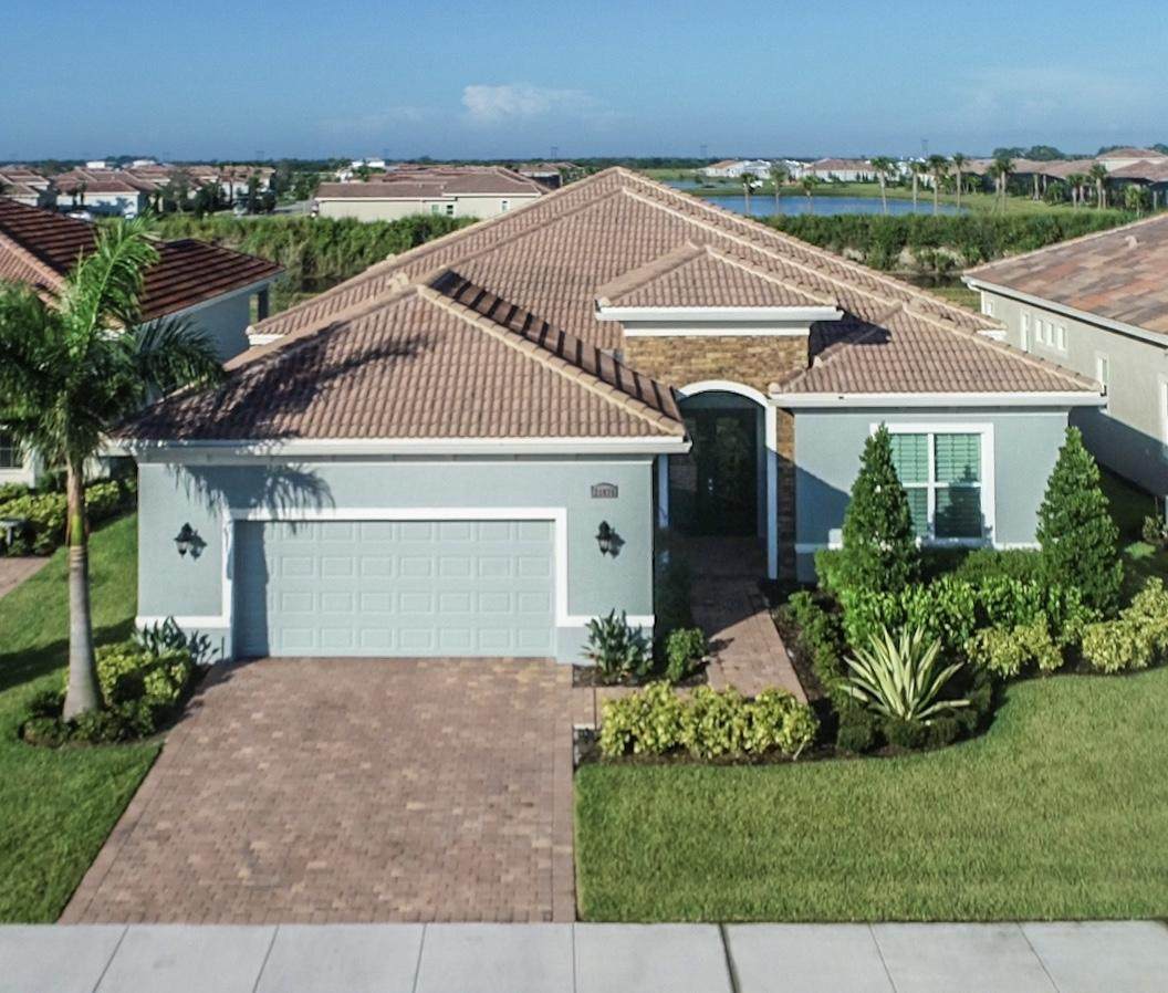 21876 Tivolo Way - Photo 1