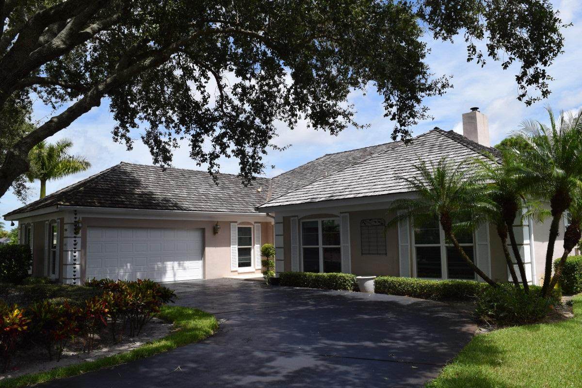 3985 Clubhouse Place - Photo 1