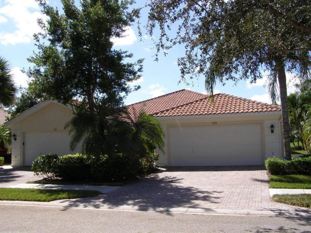 663 Hudson Bay Circle - Photo 1