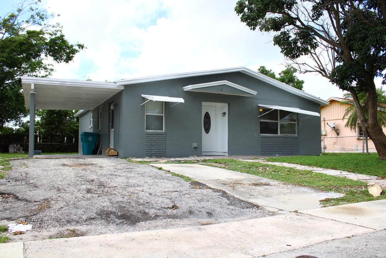 2481 1st Street - Photo 1