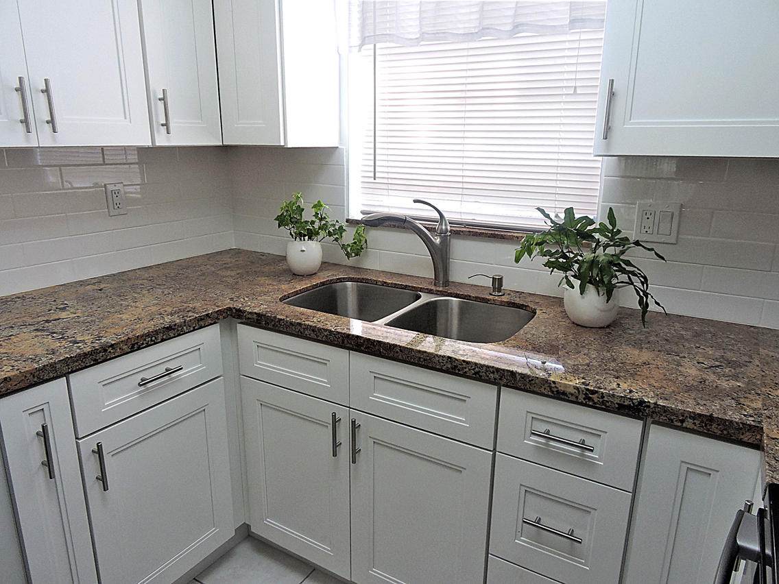 2882 Crosley Drive - Photo 1