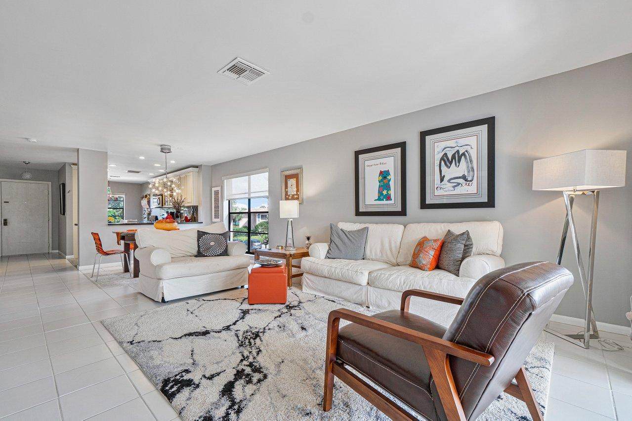 20 Southport Lane - Photo 1