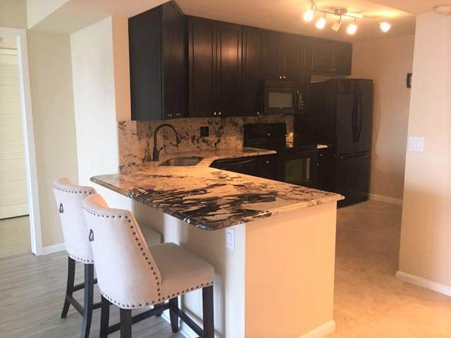 2425 Presidential Way - Photo 1