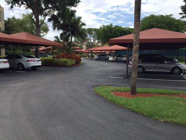 7508 La Paz Boulevard - Photo 1