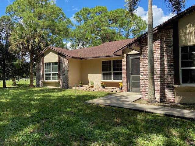 14691 60th Street - Photo 1
