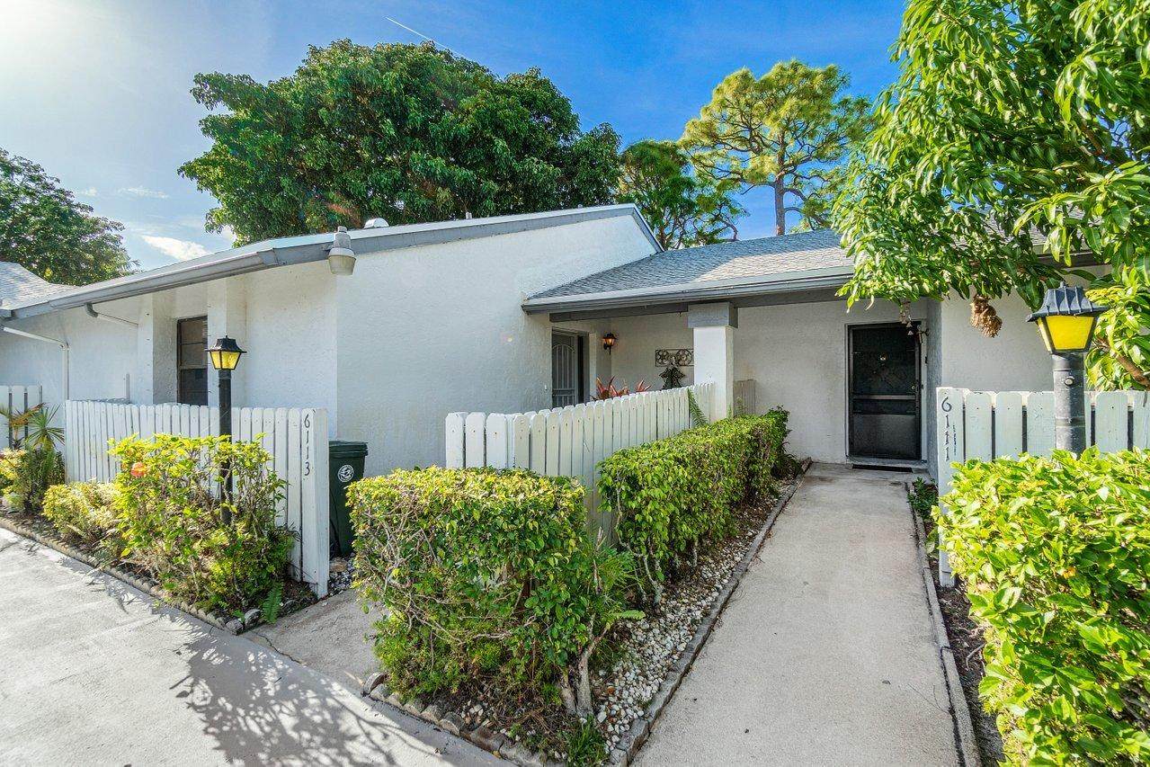 6113 Woodlake Boulevard - Photo 1