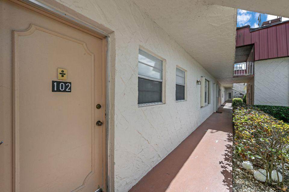 12022 Greenway Drive - Photo 1