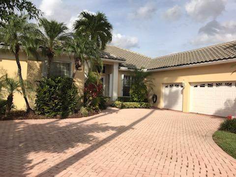 8933 Lakes Boulevard - Photo 1