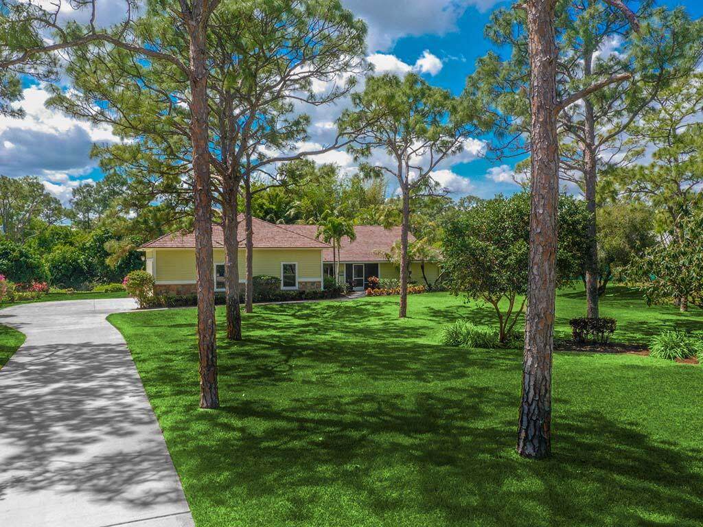5036 Bimini Circle - Photo 1