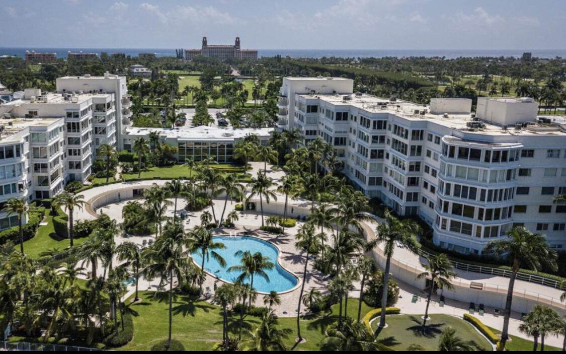 44 Cocoanut Row - Photo 1