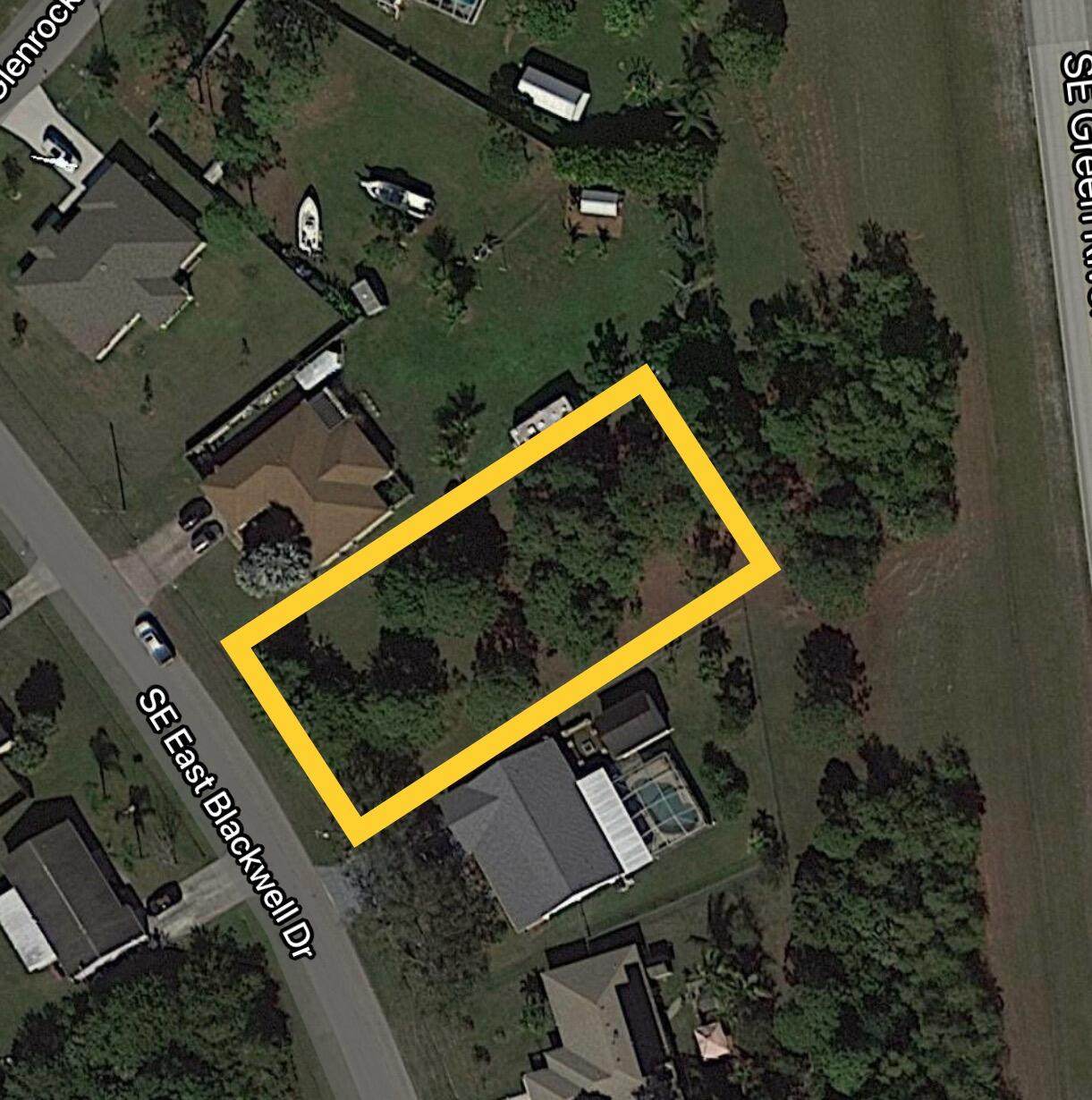 3066 East Blackwell Drive - Photo 1