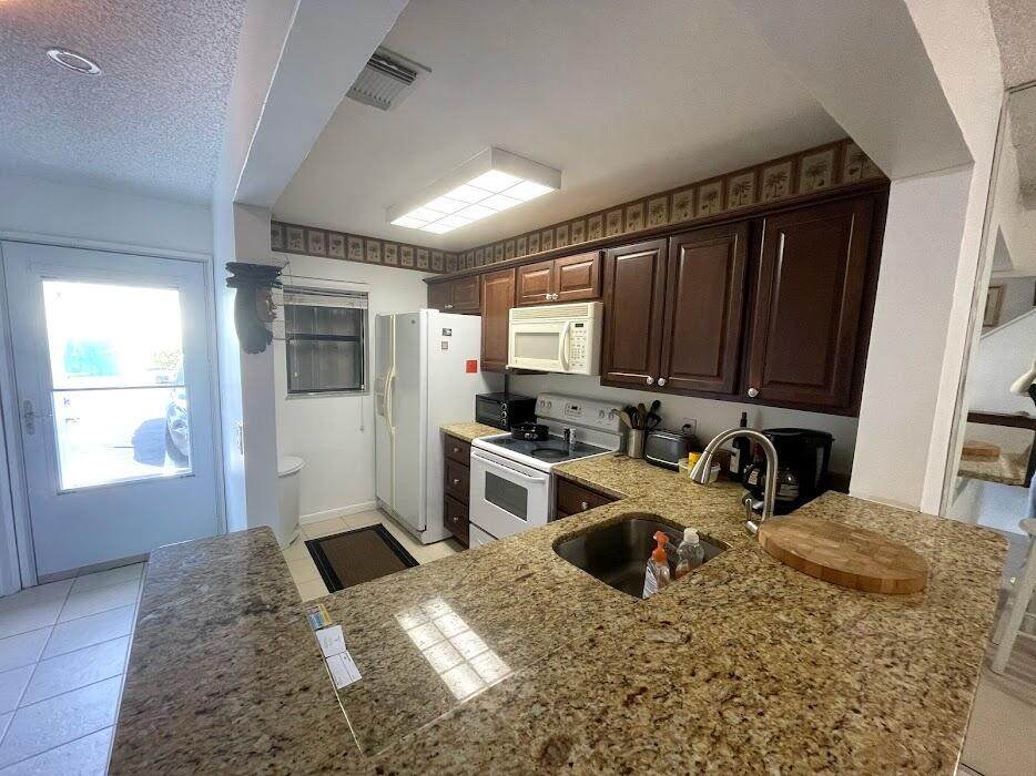9417 Ocean Drive - Photo 1