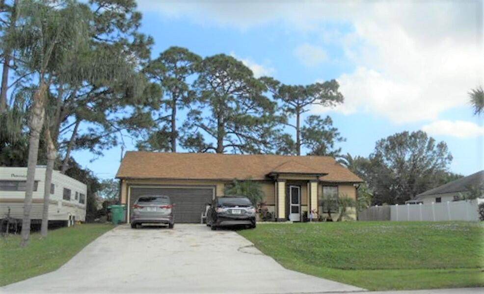 1731 Advana Street - Photo 1