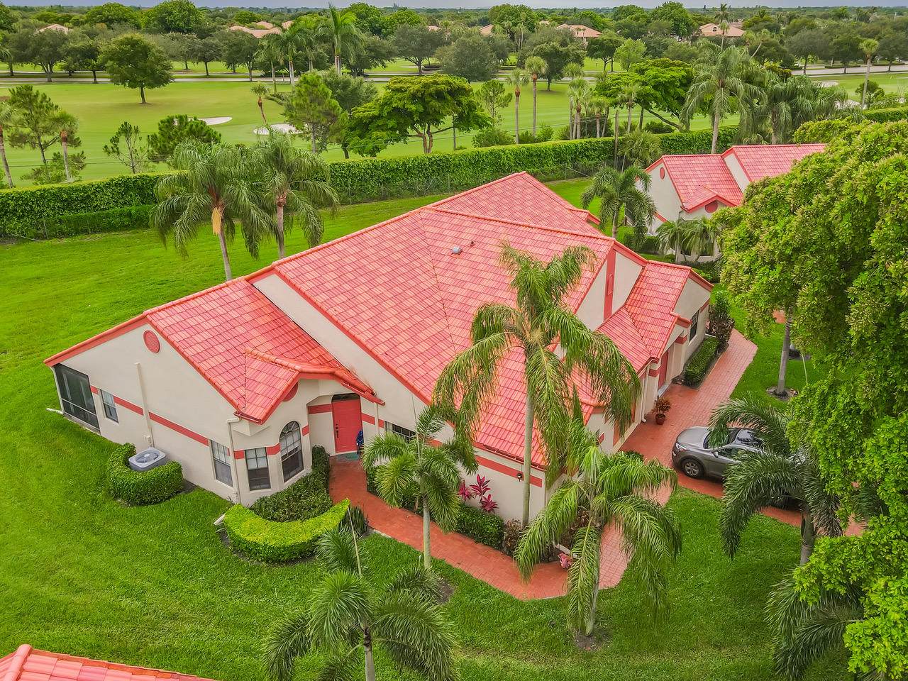7537 Lexington Club Boulevard - Photo 1