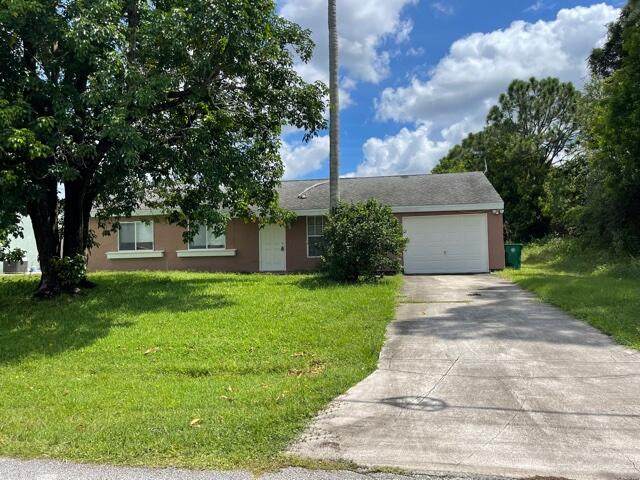 1449 Hutchins Street - Photo 1
