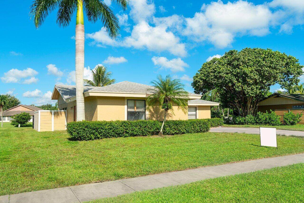 879 Windtree Way - Photo 1
