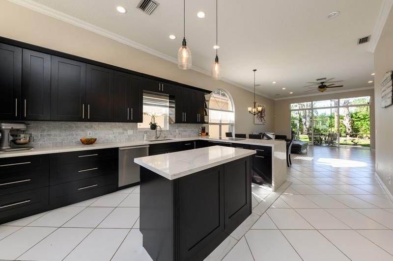 5287 Ventura Drive - Photo 1