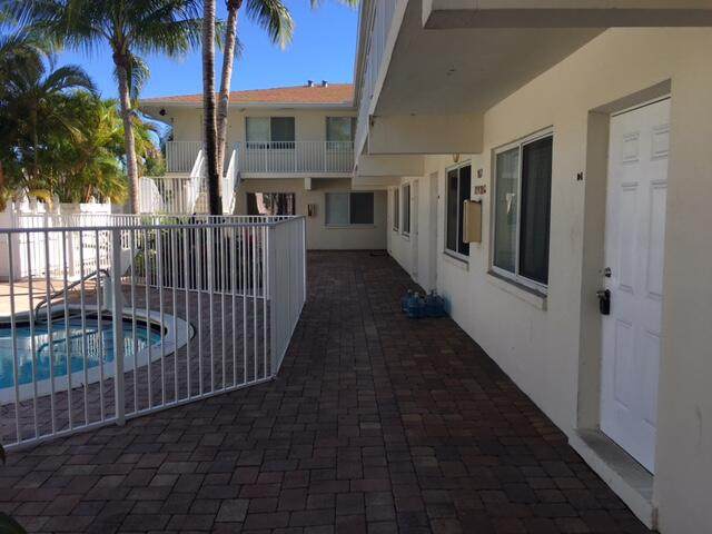1872 46th Street - Photo 1