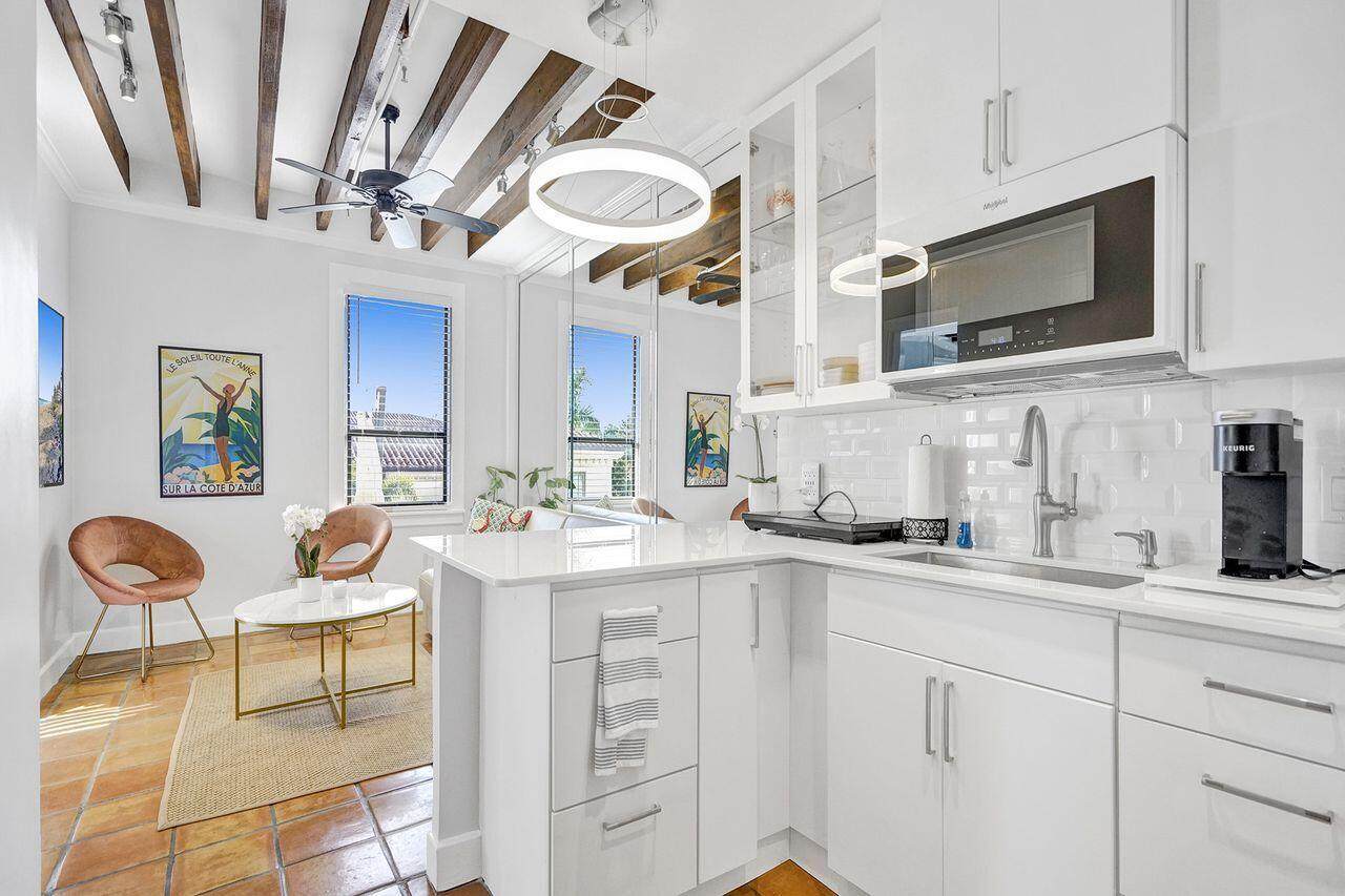 235 Sunrise 2019 Avenue - Photo 1