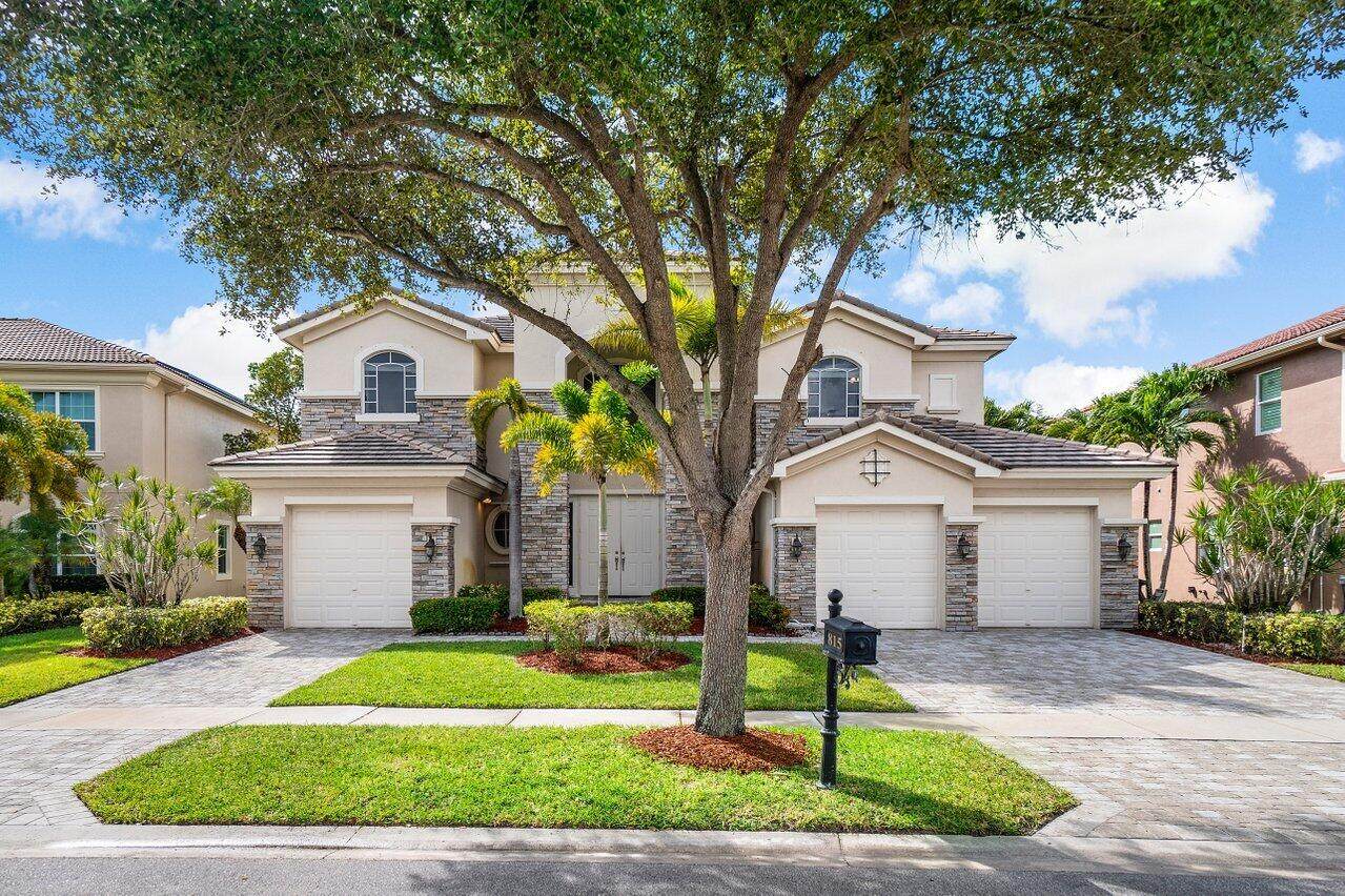 815 Edgebrook Lane - Photo 1