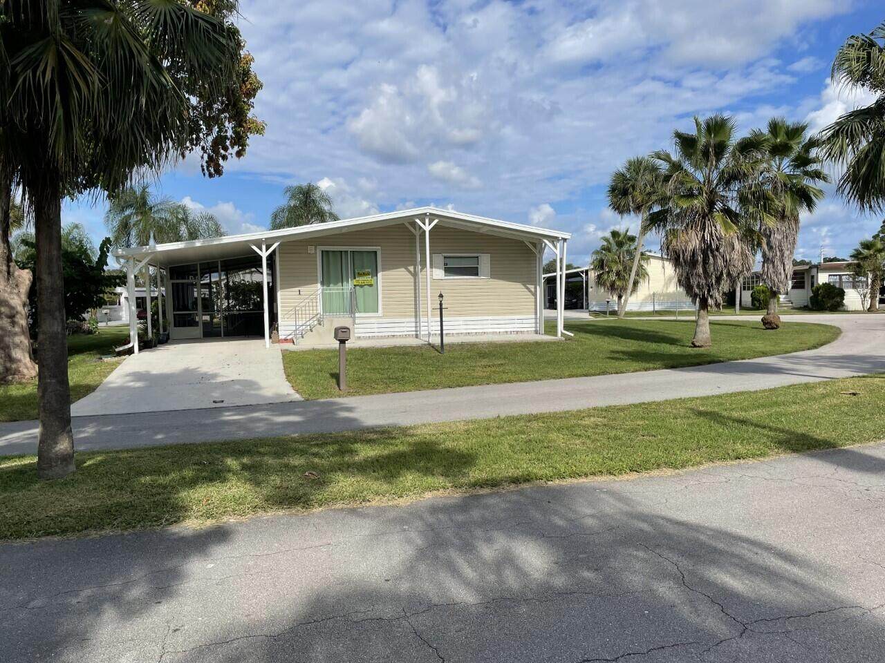 1 Mediterranean Boulevard - Photo 1