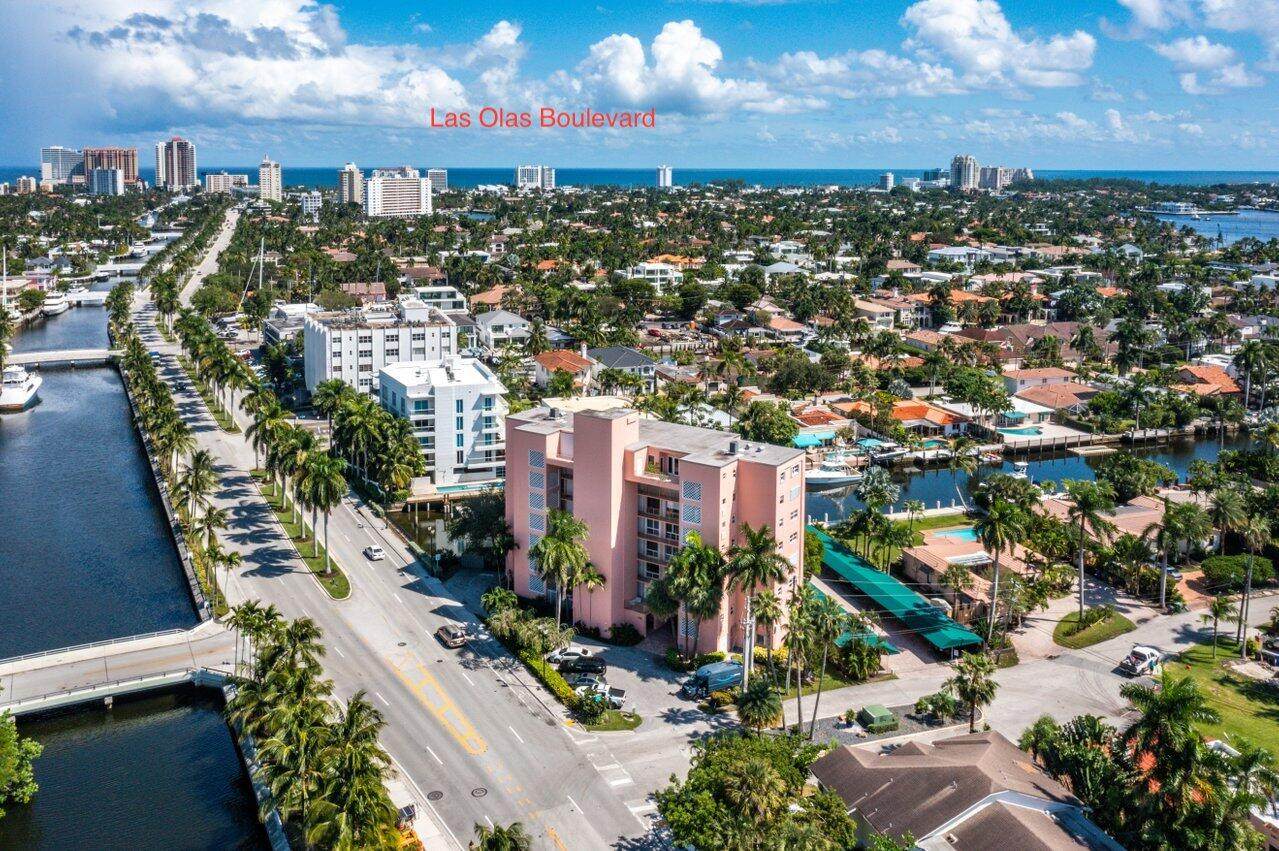 1750 Las Olas Boulevard - Photo 1