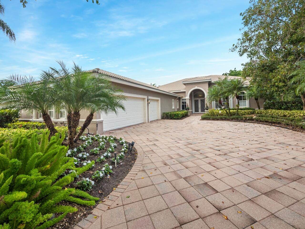 7831 Fairway Lane - Photo 1