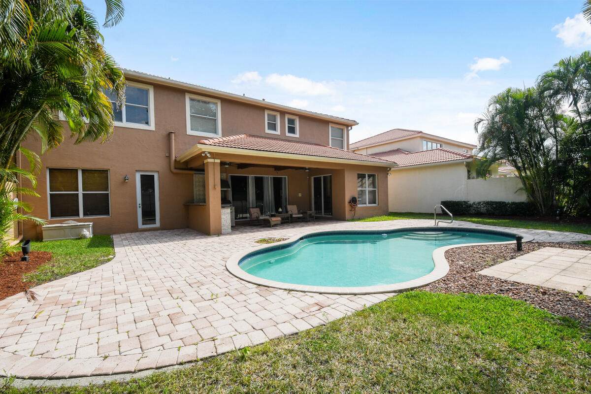 247 Sedona Way - Photo 1