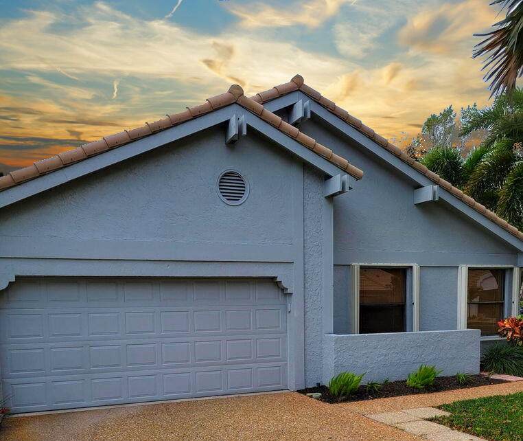 11104 Highland Circle - Photo 1