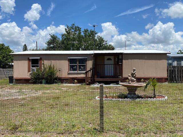 4493 22nd Court - Photo 1