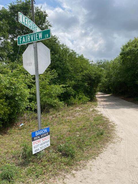 1928 Mayfair Drive - Photo 1