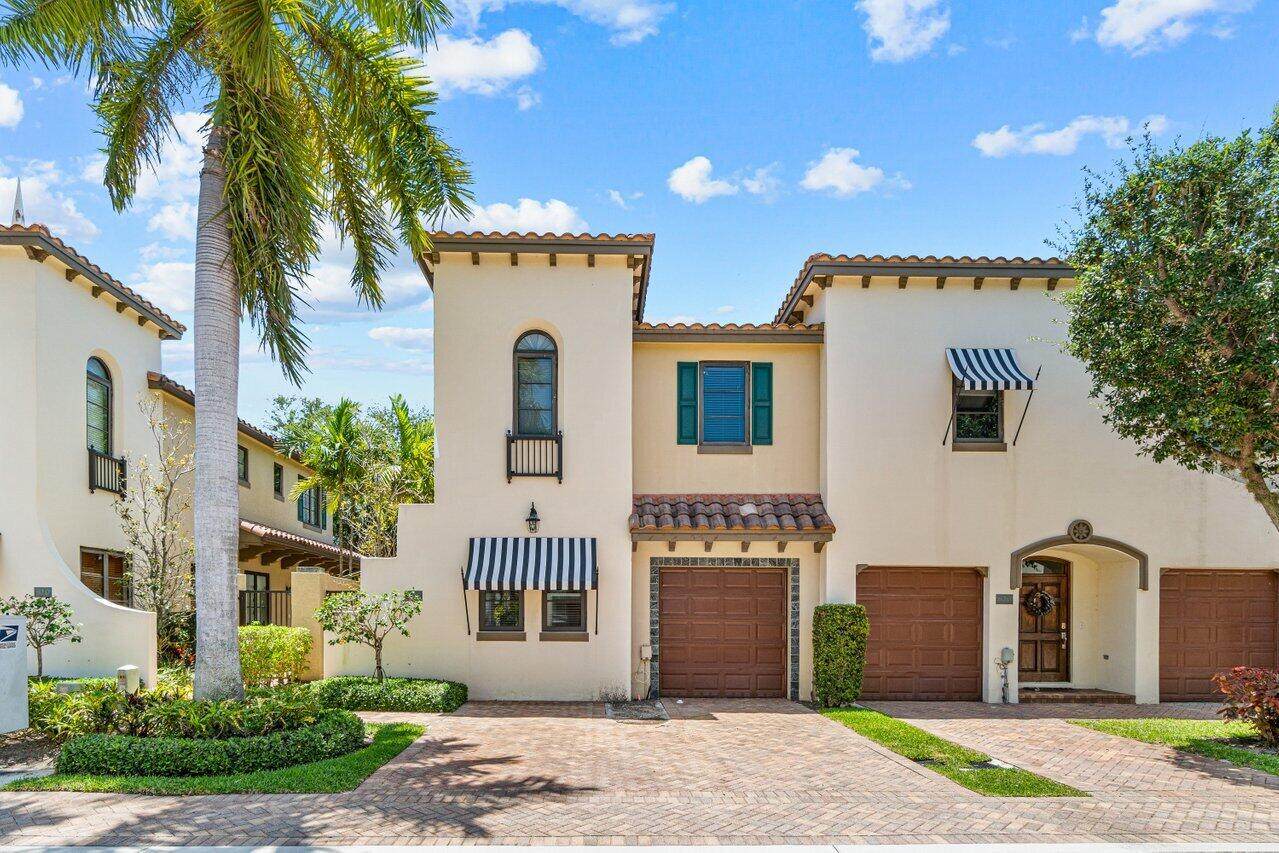 625 Via Villagio - Photo 1