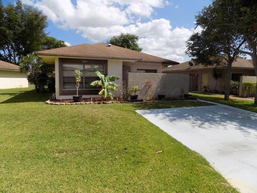 5274 Mendoza Street - Photo 1