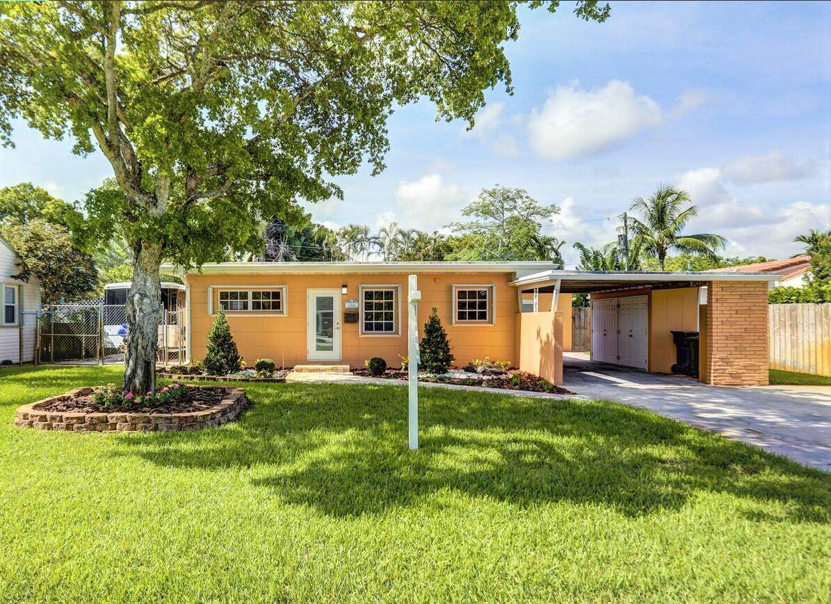 306 25 Street - Photo 1