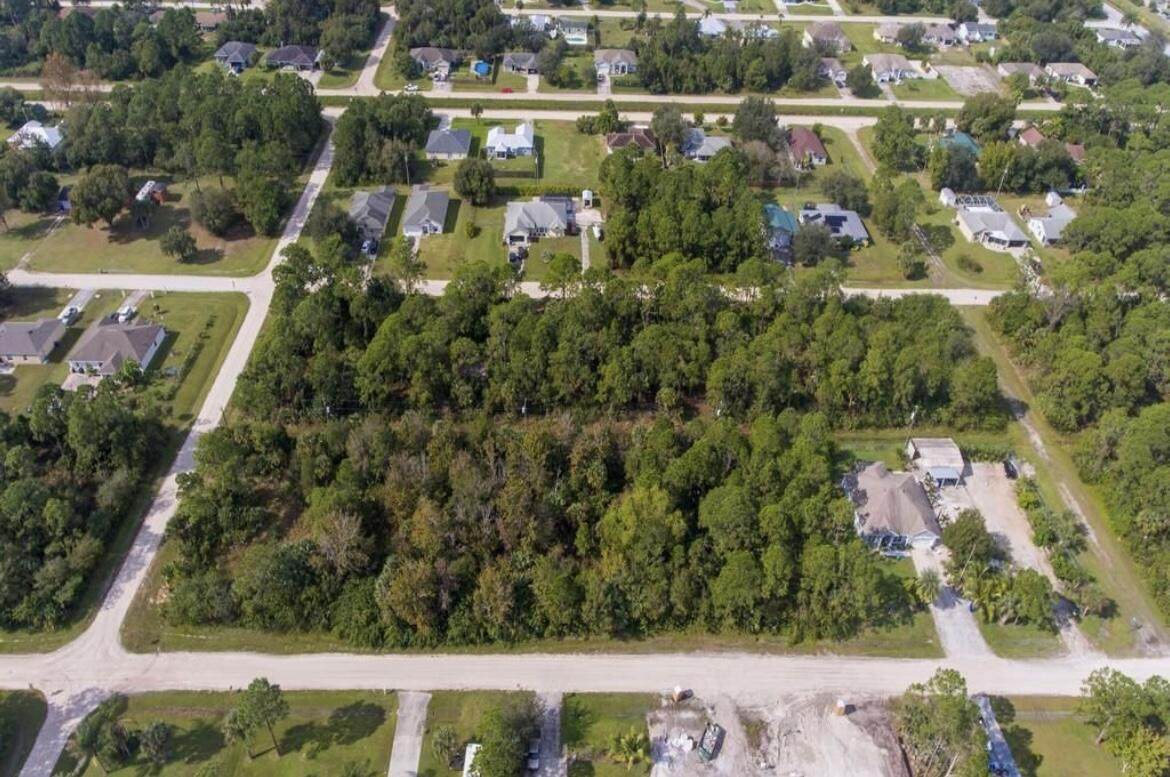 8165 97th Ave - Photo 1