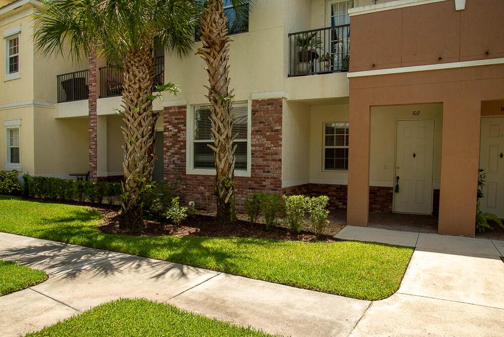 10400 Stephanie Way - Photo 1