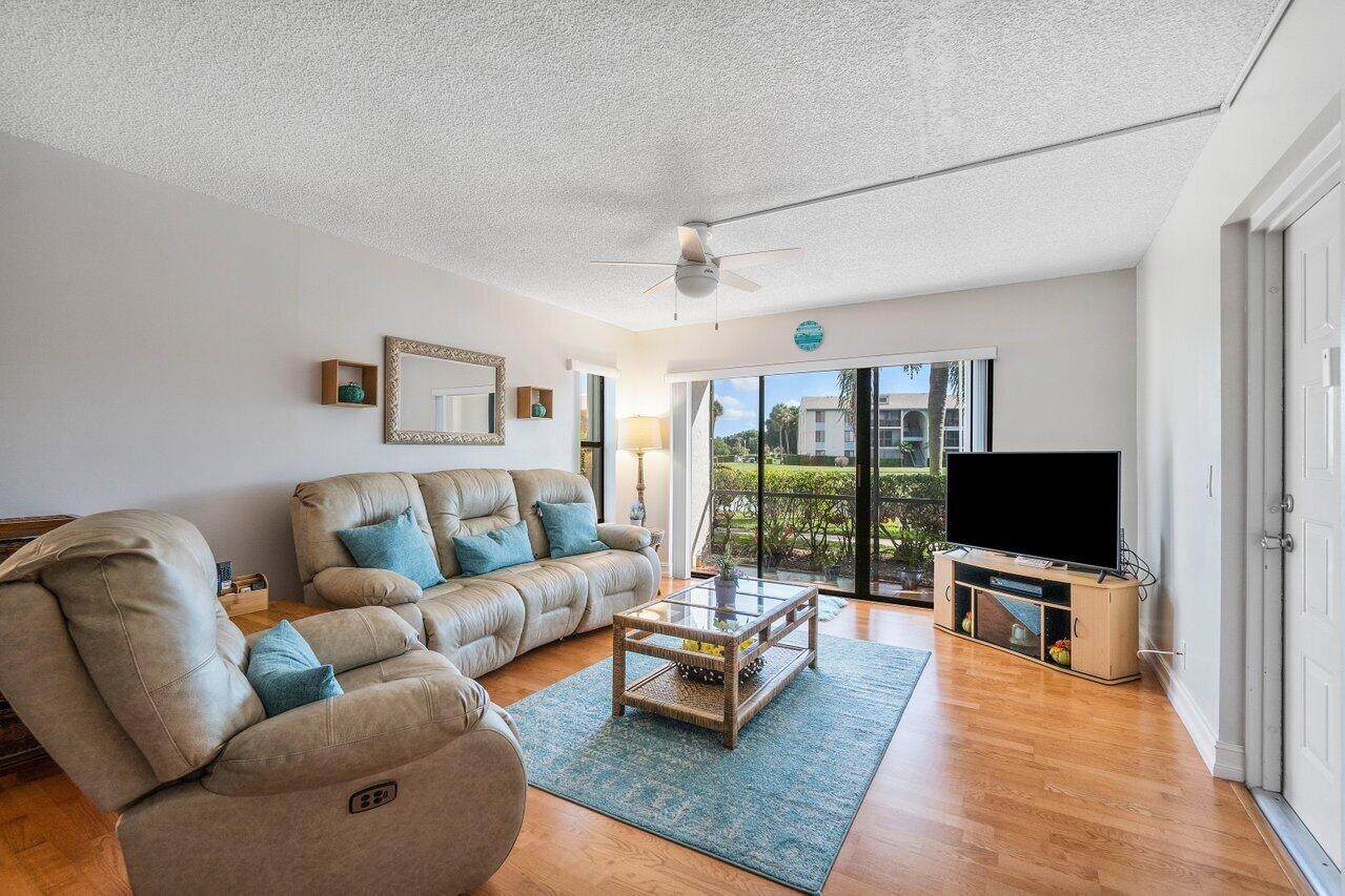 1102 Green Pine Boulevard - Photo 1