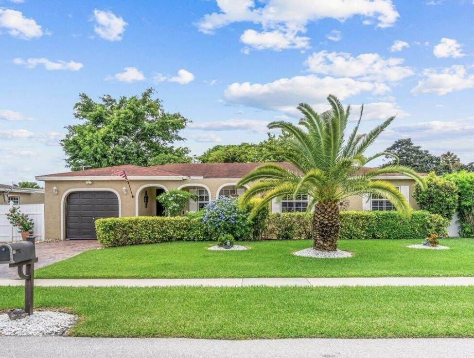 21469 Crozier Avenue - Photo 1